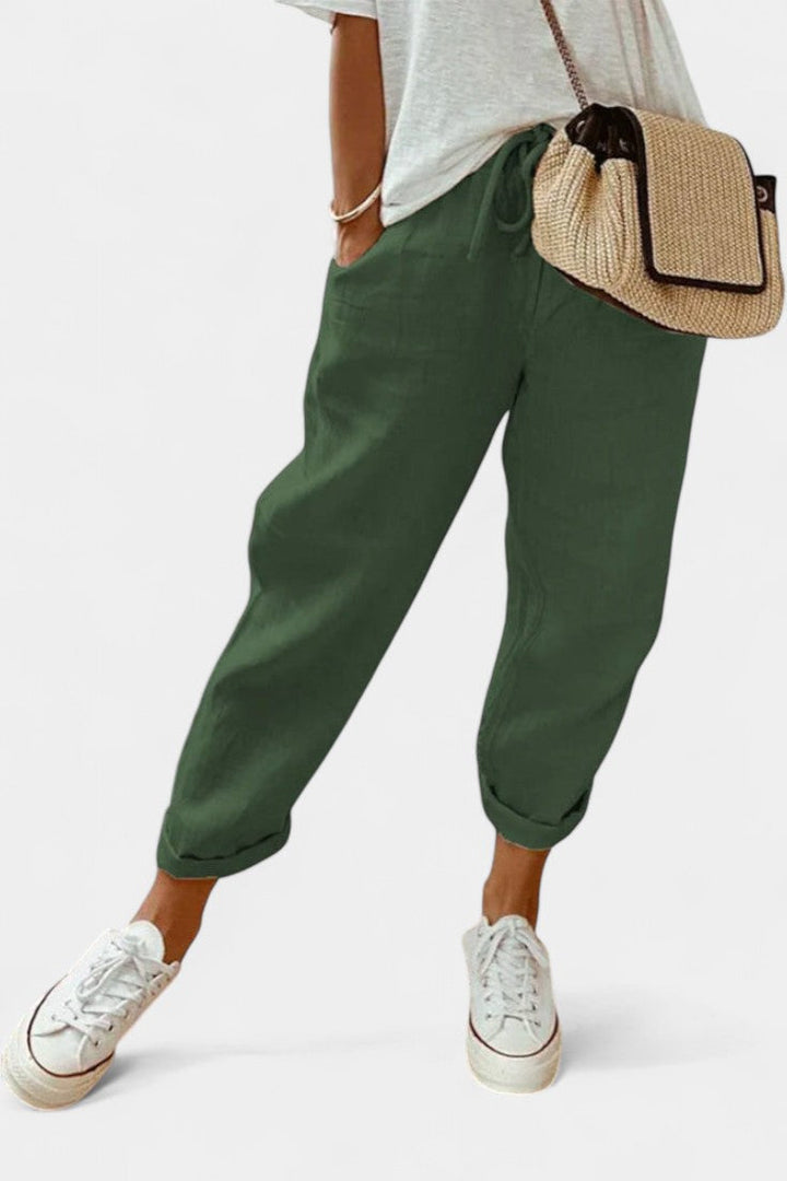 Alba Kvėpuojantys Tiesūs Šortai